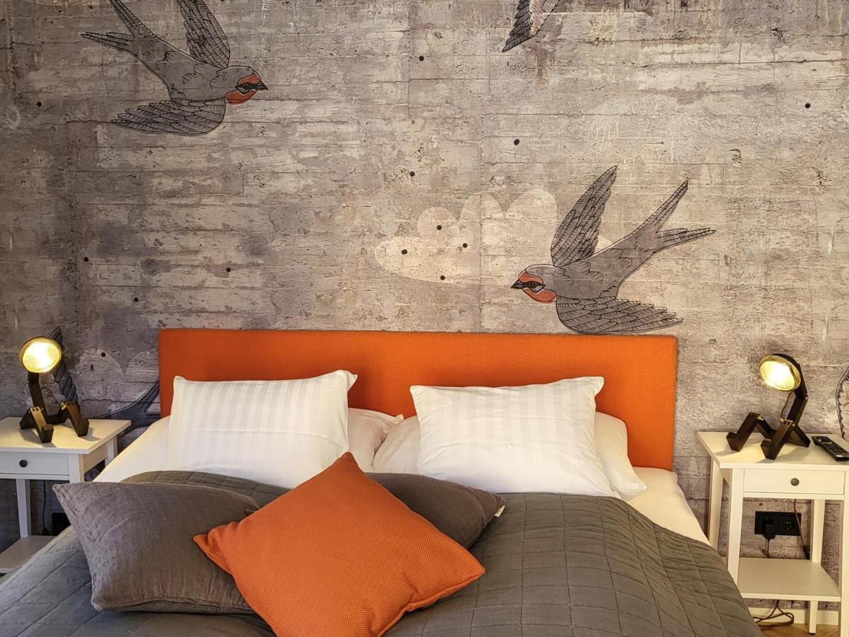 Orange Flat By Grazrentals Highest Standard & Free Parking Экстерьер фото